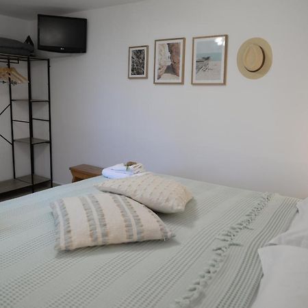 Myrtus Guest House Myrties Bagian luar foto
